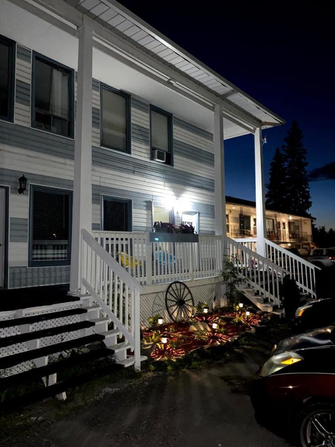 Bay Lake Inn - Frontiersman Motel Latchford Zewnętrze zdjęcie