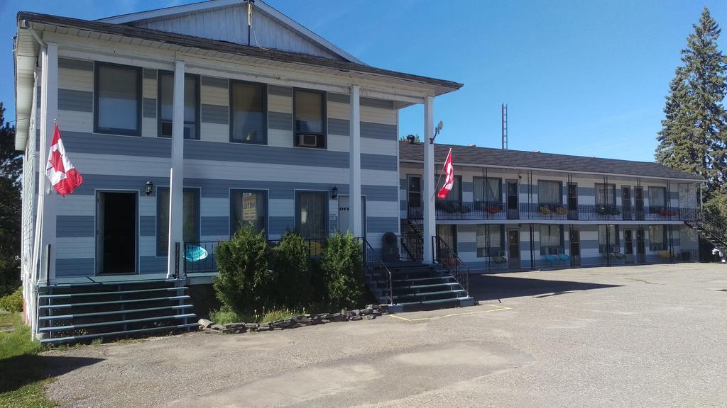 Bay Lake Inn - Frontiersman Motel Latchford Zewnętrze zdjęcie