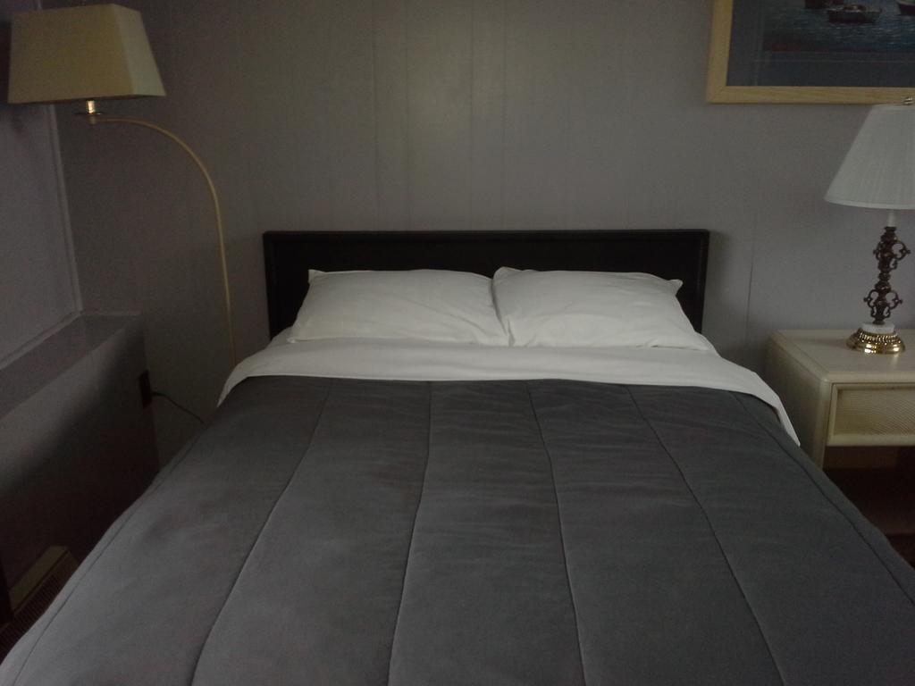 Bay Lake Inn - Frontiersman Motel Latchford Zewnętrze zdjęcie